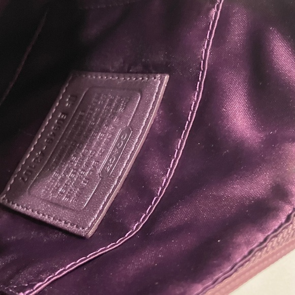 Coach Lavender and Plum Shoulder Bag - Picture 6 of 7